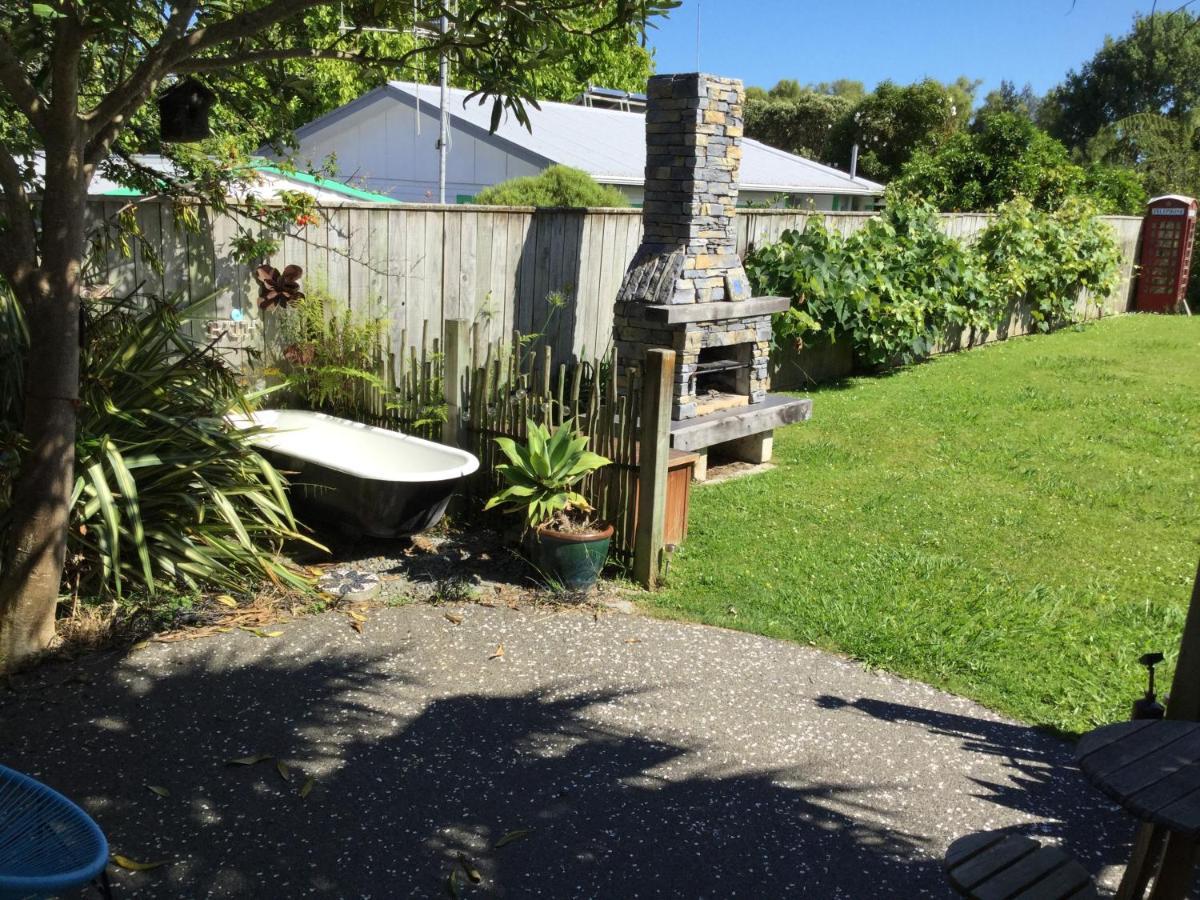 Bed and Breakfast Sundari Retreat Otaki Exterior foto